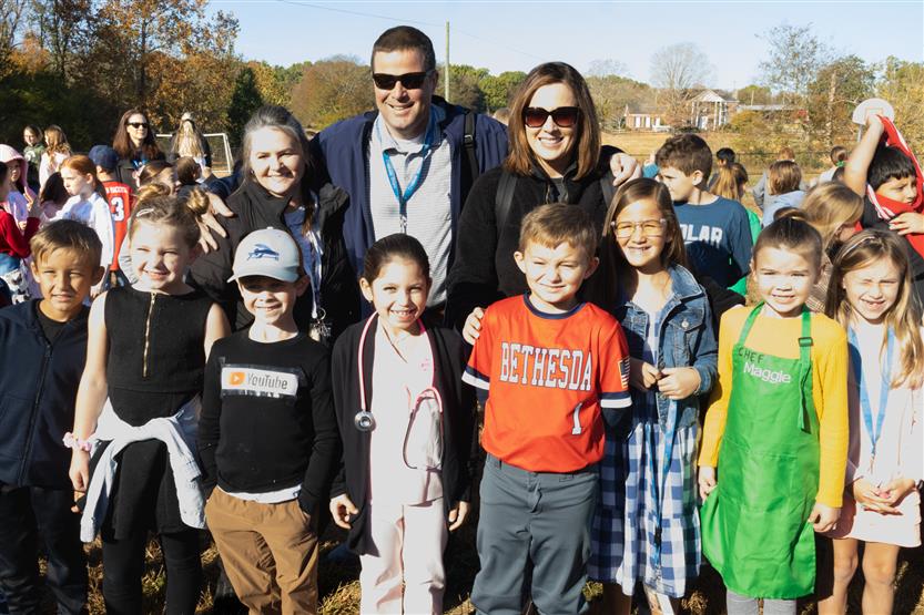 Creekside Elementary hosts Career Day